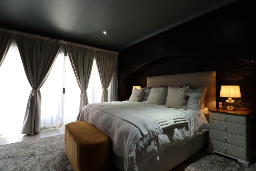 4 Bedroom Property for Sale in Sherwood Eastern Cape